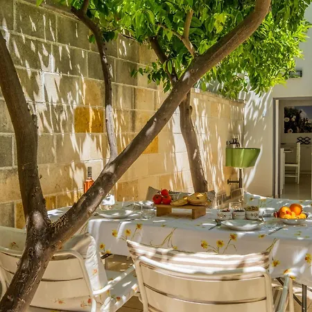 Dimora Egilo Violet Σπίτι διακοπών *